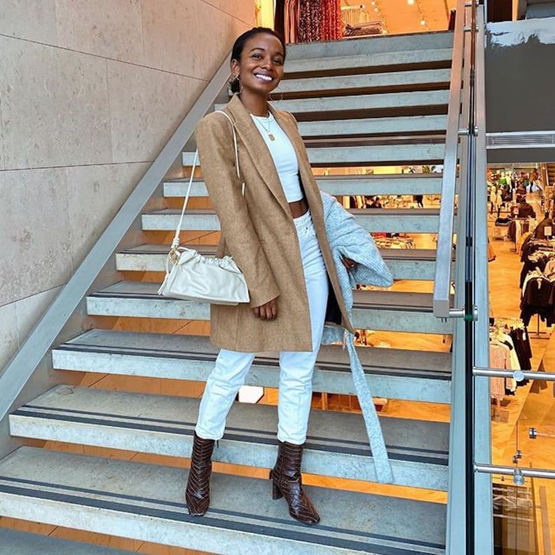Monochromatic Casual: White Skinny Jeans with Camel Tones — Outfits for Skinny Girls