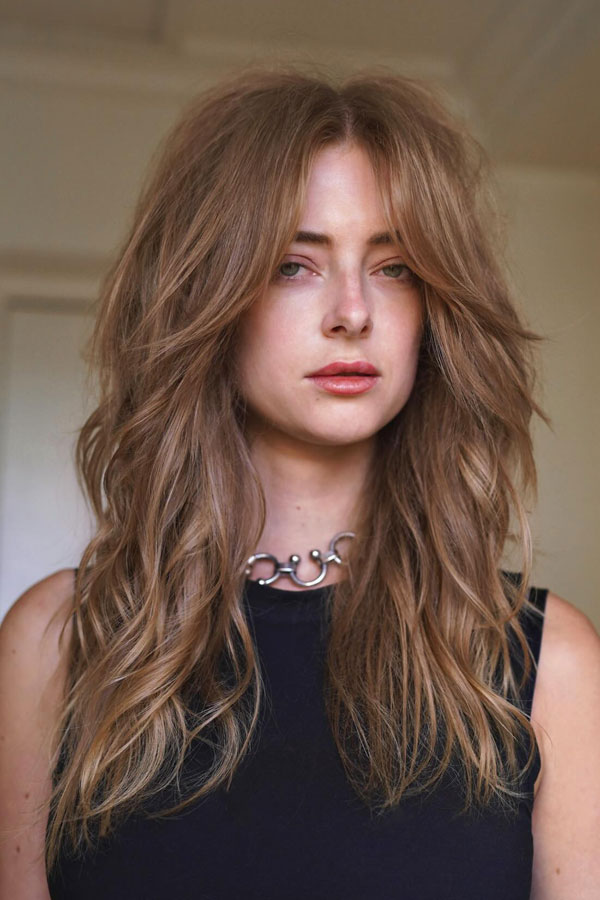 Shoulder Shag With Curtain Bangs — Choppy Layers