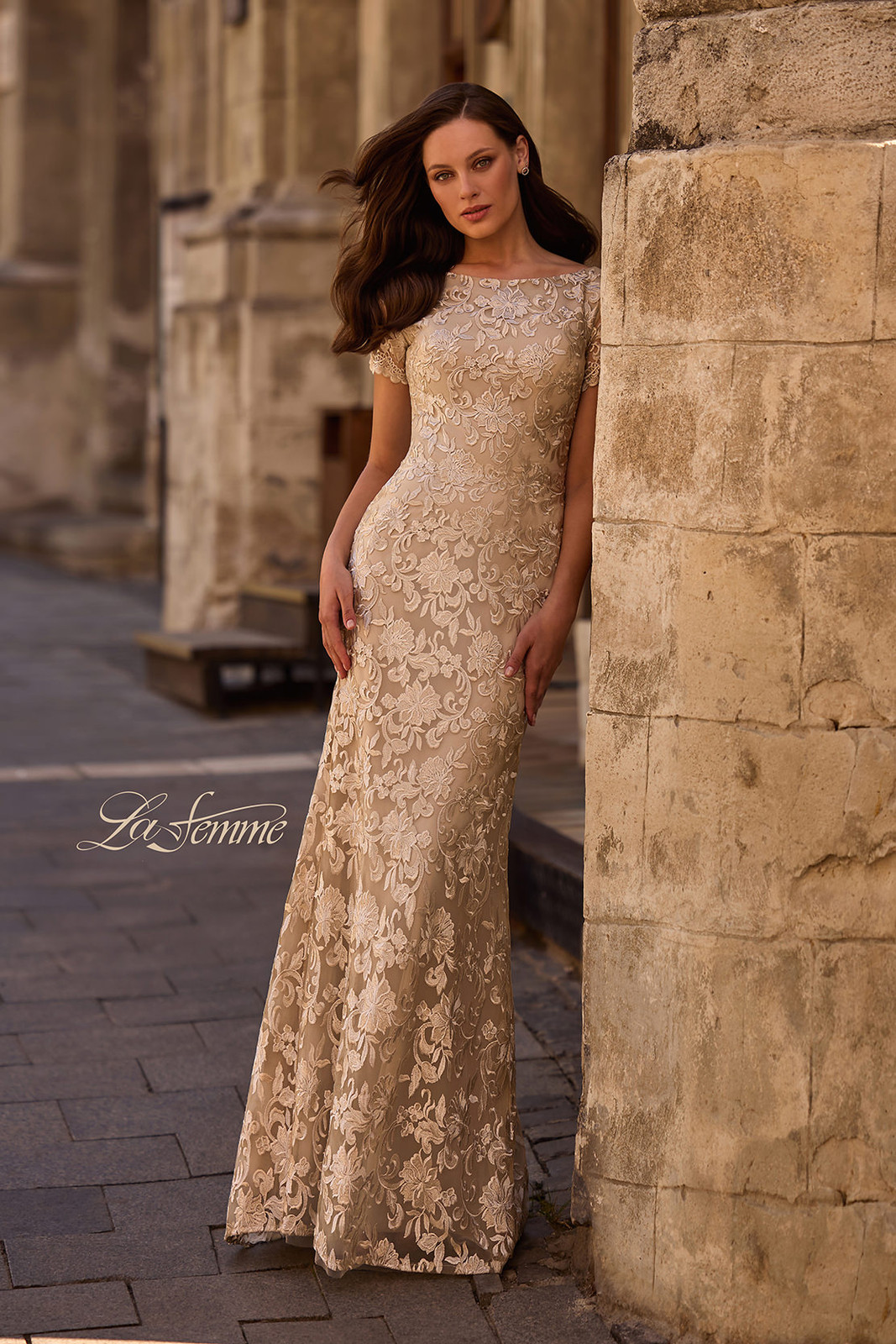 Elegant Beige Floor-Length Column Lace Dress Elegant Beige Floor-Length Column Lace Dress — Lace Dresses