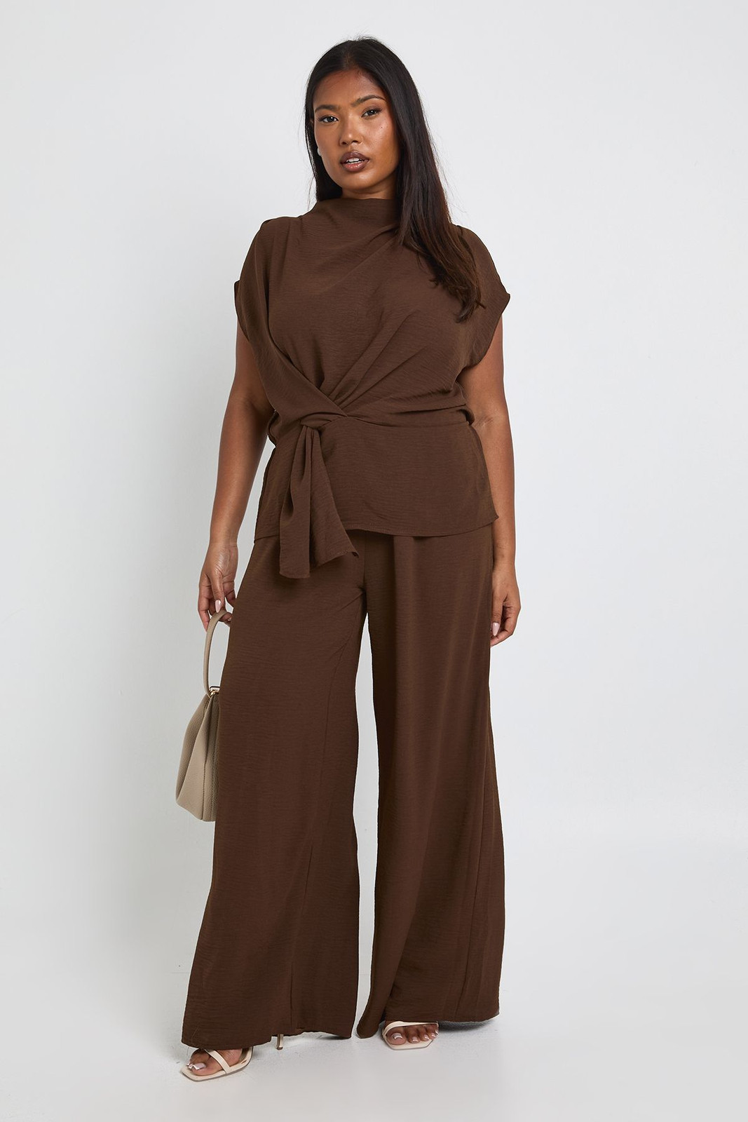 Matching Set with Twist-Front Top and Palazzo Pants Matching Set with Twist-Front Top and Palazzo Pants — Outfits for Big Hips