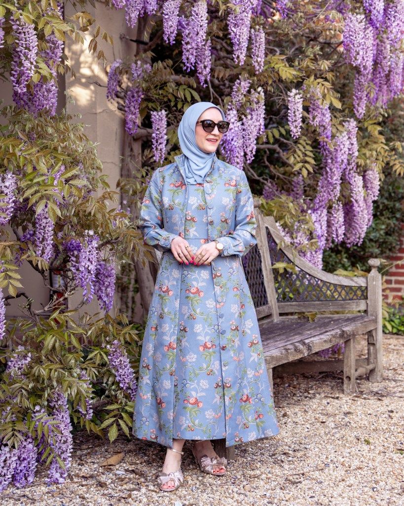 Floral Print Coat Dress for a Spring Garden Visit Floral Print Coat Dress for a Spring Garden Visit — Washington DC Outfits