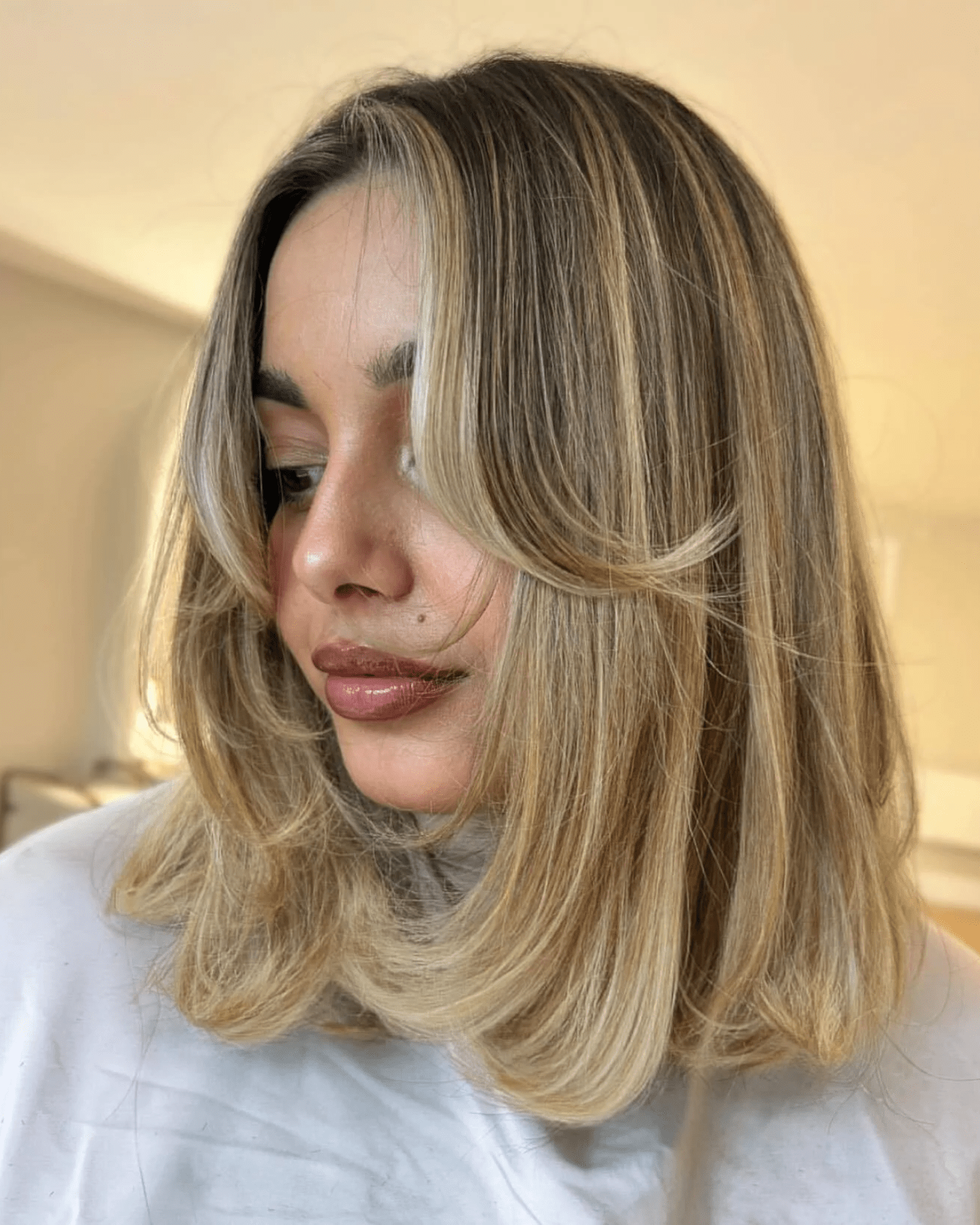 Voluminous Lob with Face-Framing Layers — Easy Hairstyles for Medium Hair