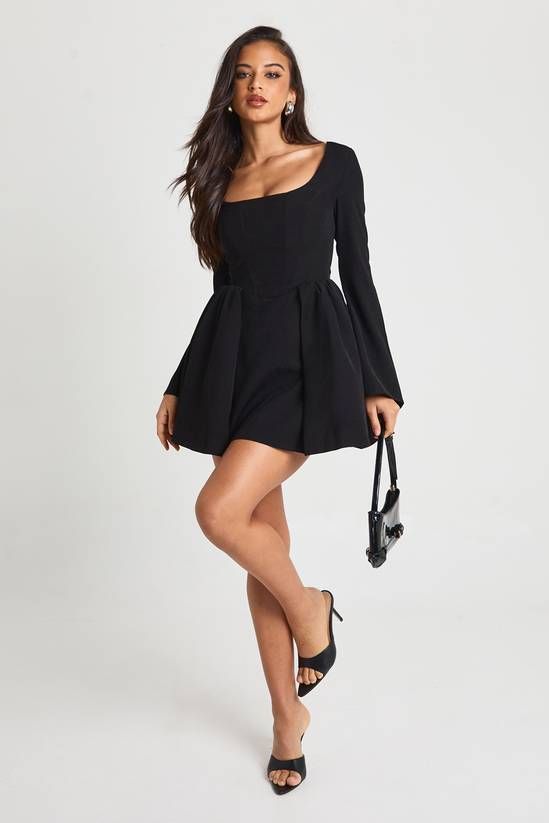 Black Long-Sleeve Skater Dress with Square Neck for Evening Events Black Long-Sleeve Skater Dress with Square Neck for Evening Events — Skater Dresses