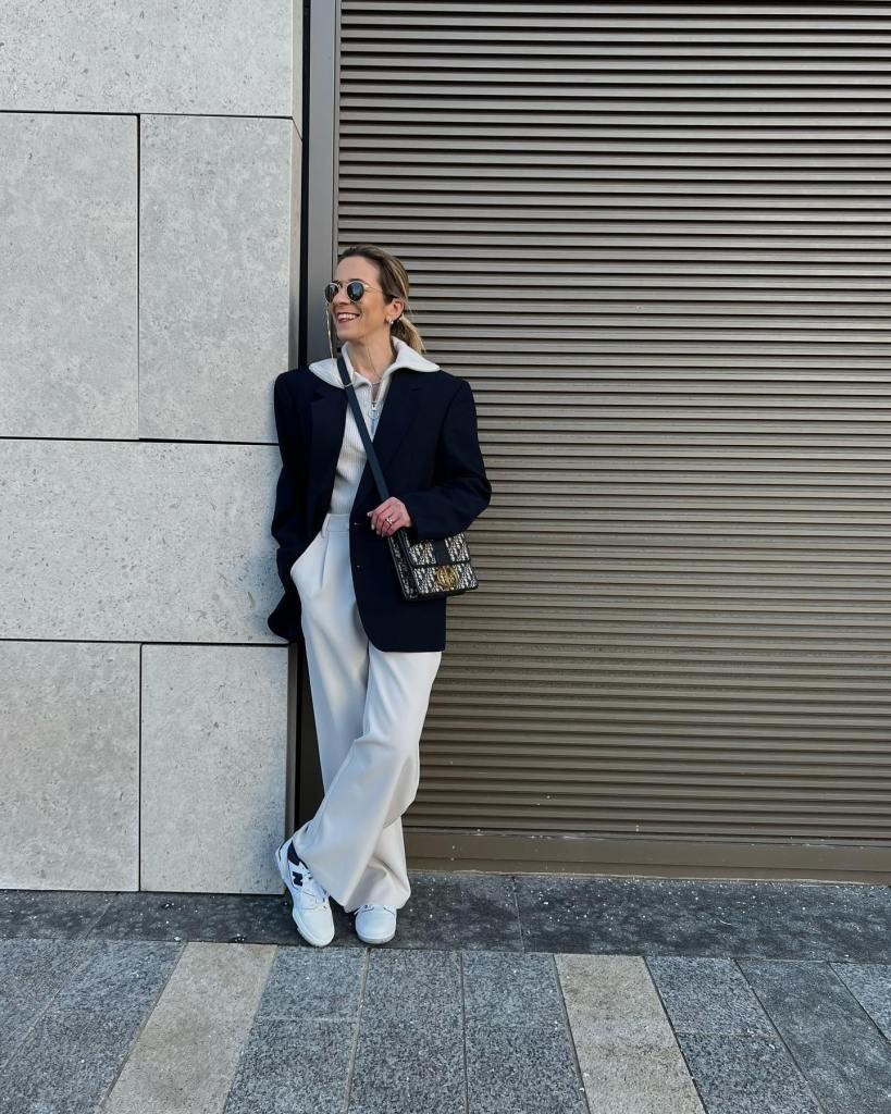 Navy Oversized Blazer with Cream Trousers and Knitwear Navy Oversized Blazer with Cream Trousers and Knitwear — New Balance 550 Outfits