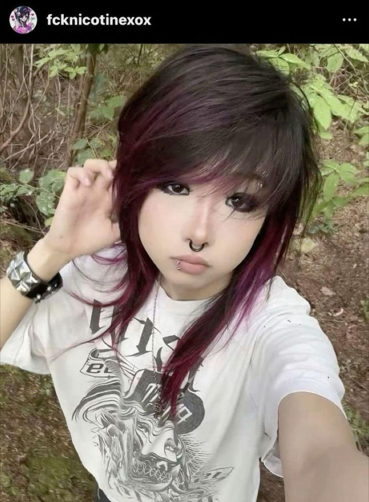 Shoulder Visual Idea — Emo Hair