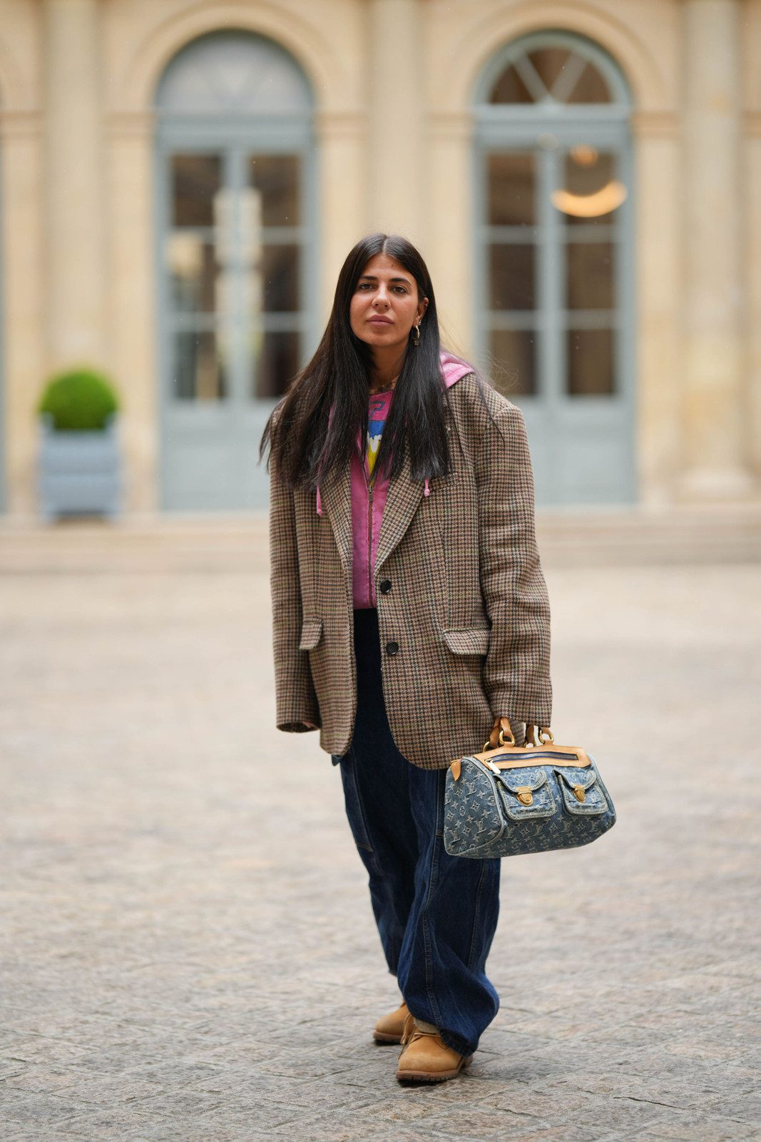 Street Style Fusion: Plaid Blazer, Hoodie, and Denim LV Handbag Street Style Fusion: Plaid Blazer, Hoodie, and Denim LV Handbag — Louis Vuitton Bag Outfits