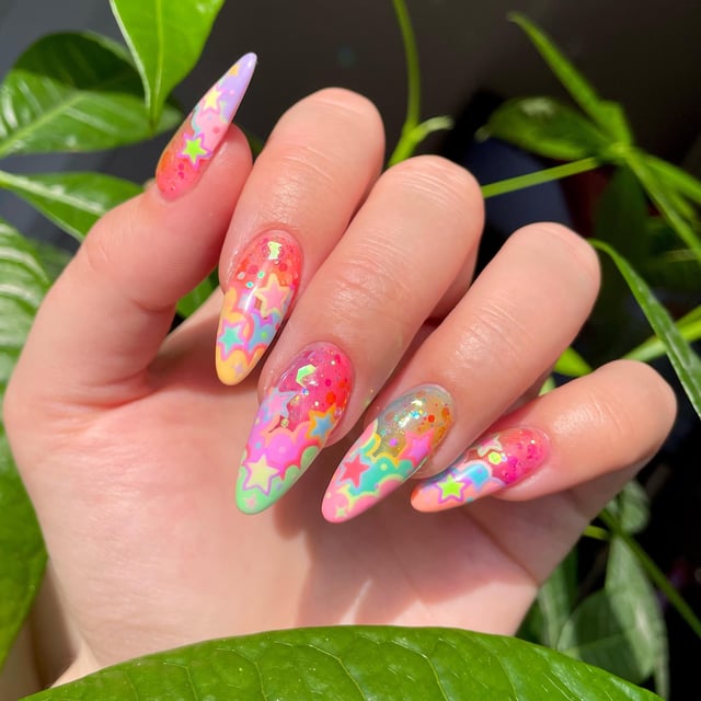 Summer Party Visual Idea Summer Party Visual Idea — Colorful Nails