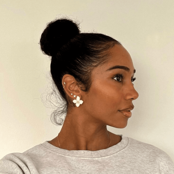 Black Visual Idea — High Bun