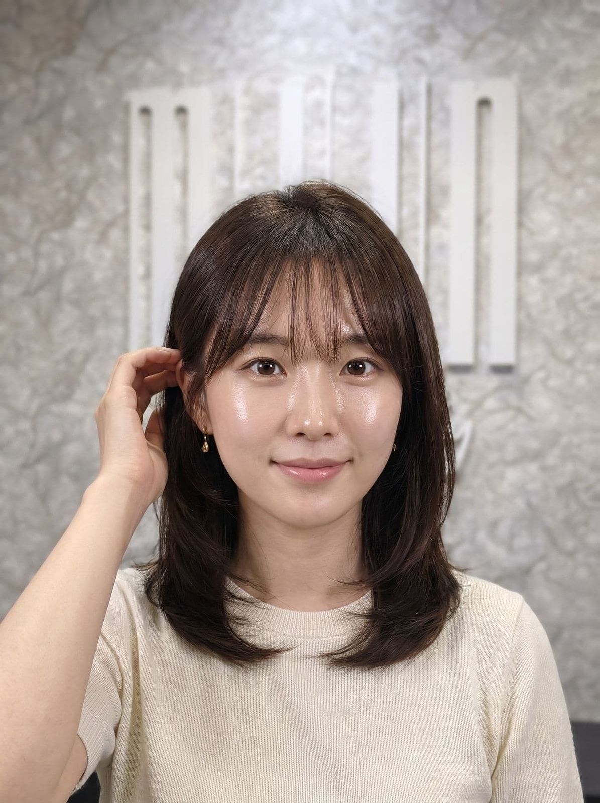 Wavy Shoulder Length With Full Bangs Wavy Shoulder Length With Full Bangs — Hush Cut
