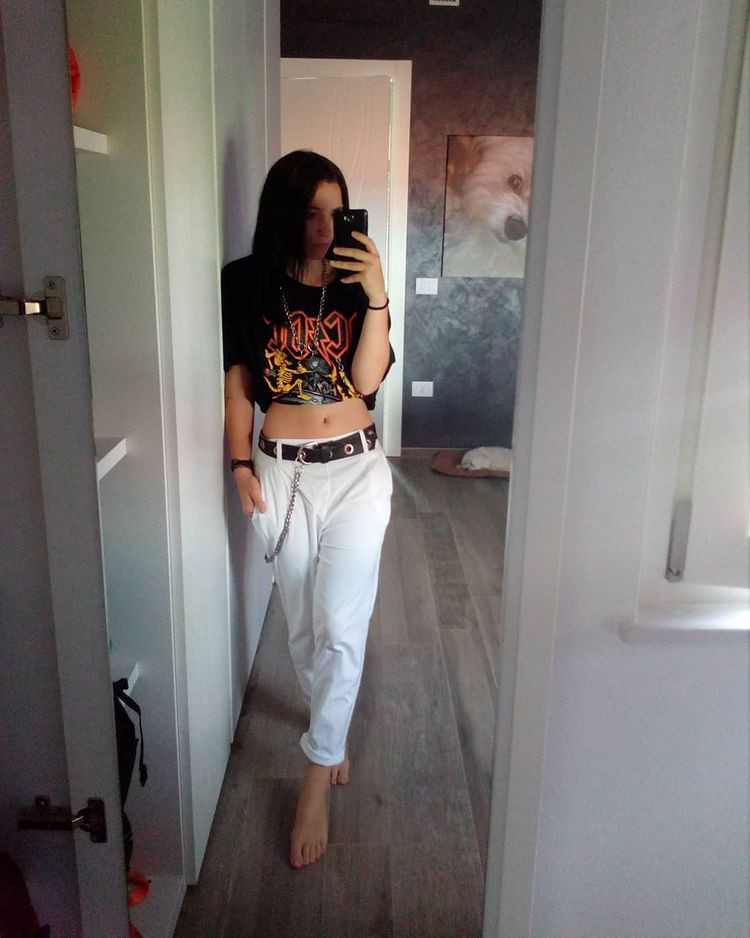 Graphic Crop Top with Chain Belt and Loose Pants Graphic Crop Top with Chain Belt and Loose Pants — Metalhead Outfits