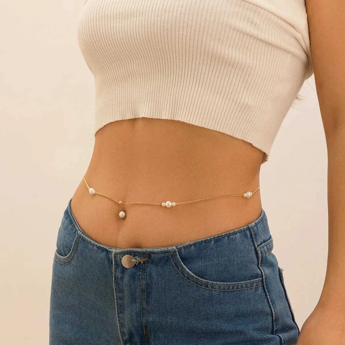 Delicate Pearl Accents on a Gold Waist Chain Delicate Pearl Accents on a Gold Waist Chain — Waist Beads