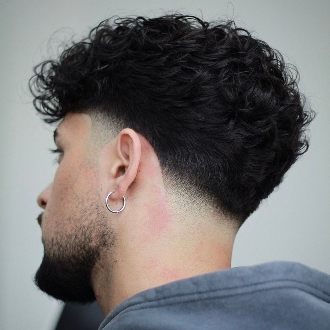 Sharp Taper Fade on Curly Hair — Mid Taper Fade