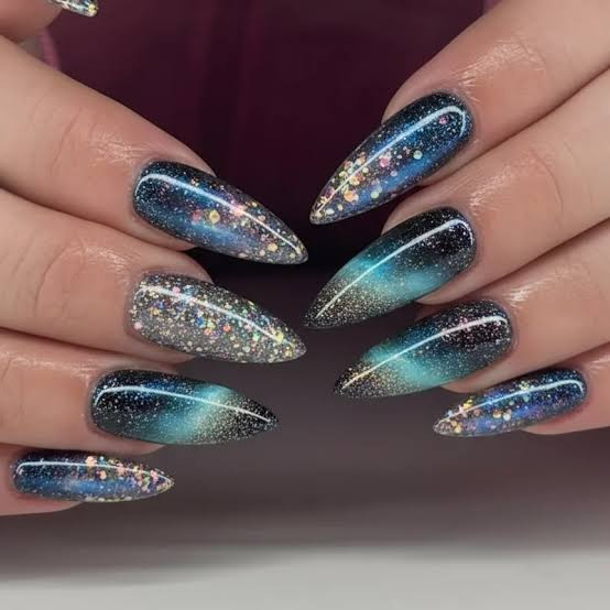 Cat-Eye Glossy With Glitter Visual Idea Cat-Eye Glossy With Glitter Visual Idea — Galaxy Nails