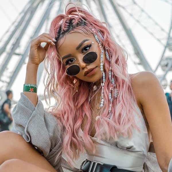 Pink With Blonde Highlights Visual Idea Pink With Blonde Highlights Visual Idea — Concert Hairstyles