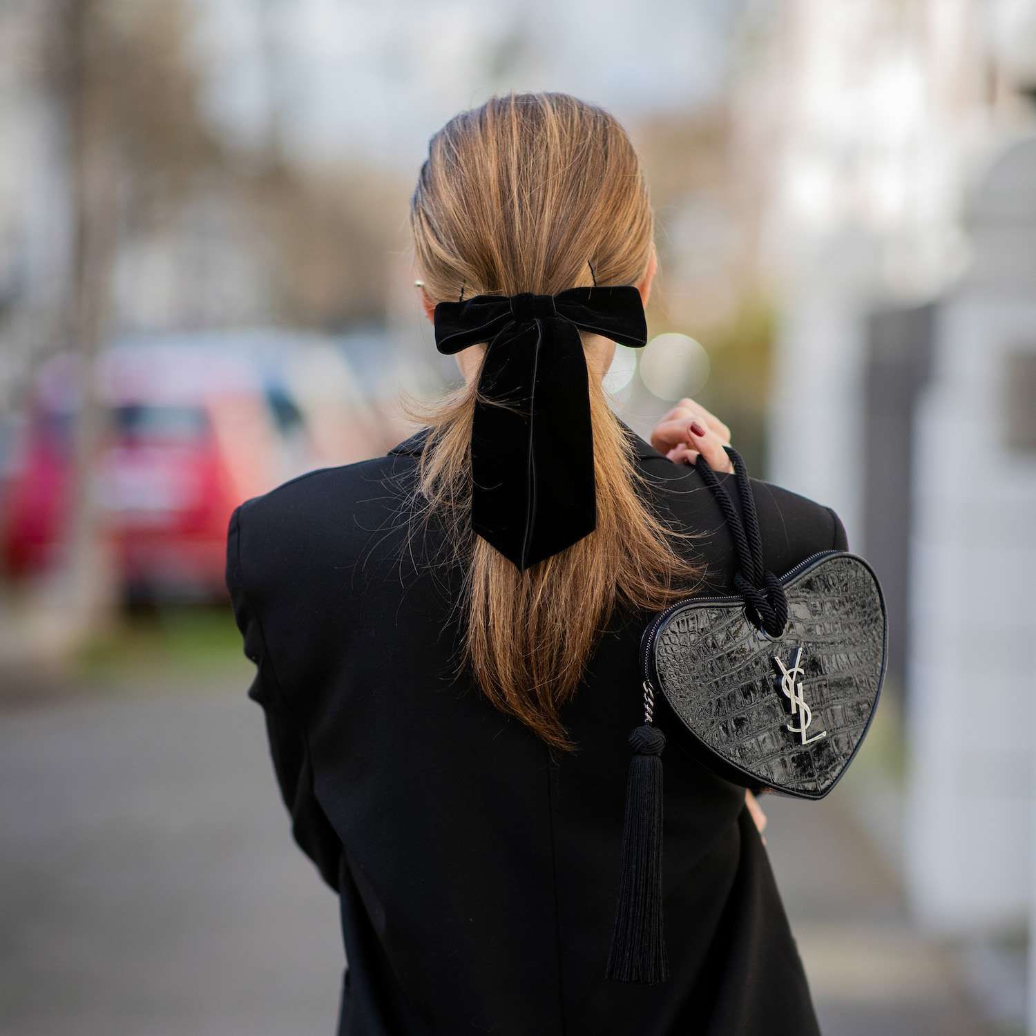 Medium Blonde Straight Ponytail With Velvet Bow — Low Ponytail with Bow