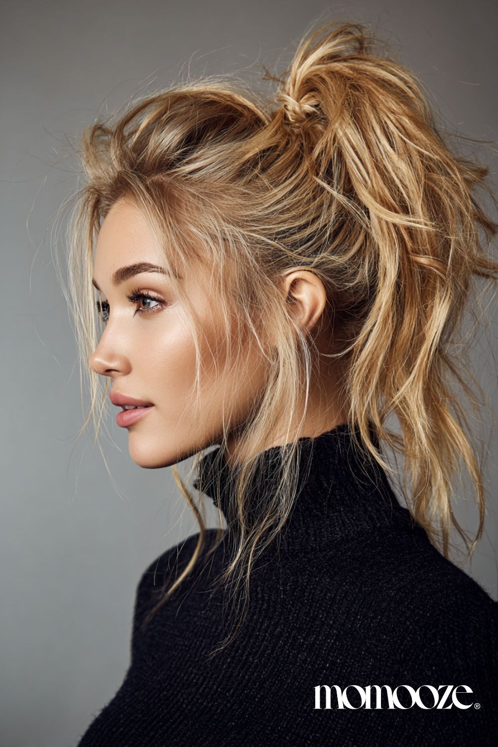 Mid-Back High Messy Blonde Ponytail Mid-Back High Messy Blonde Ponytail — Ponytail with Curtain Bangs