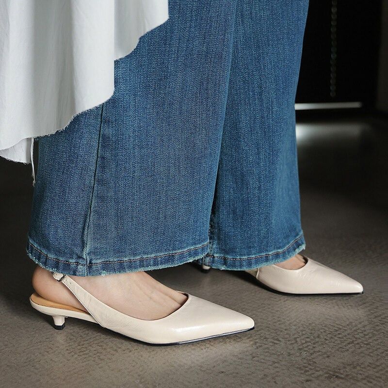 Cream Kitten Heel Slingbacks with Wide-Leg Jeans for Effortless Chic — Slingback Heels Outfits
