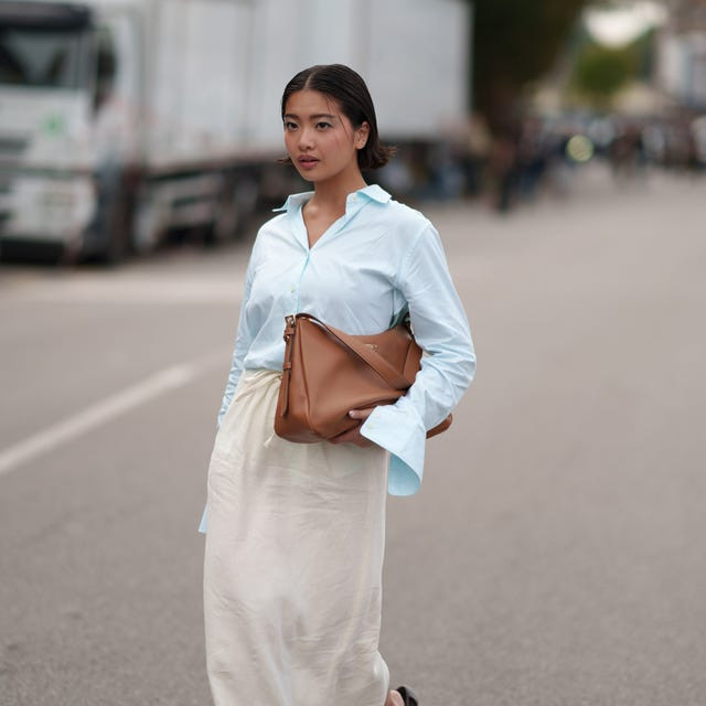 Relaxed Professionalism: Oversized Shirt and Midi Skirt Relaxed Professionalism: Oversized Shirt and Midi Skirt — Networking Event Outfits