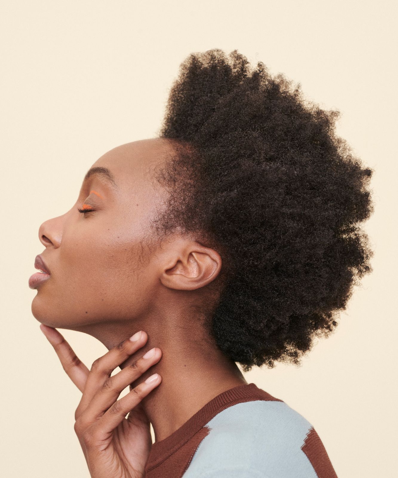 Tapered Cut with Voluminous Afro — Short Natural Hairstyles