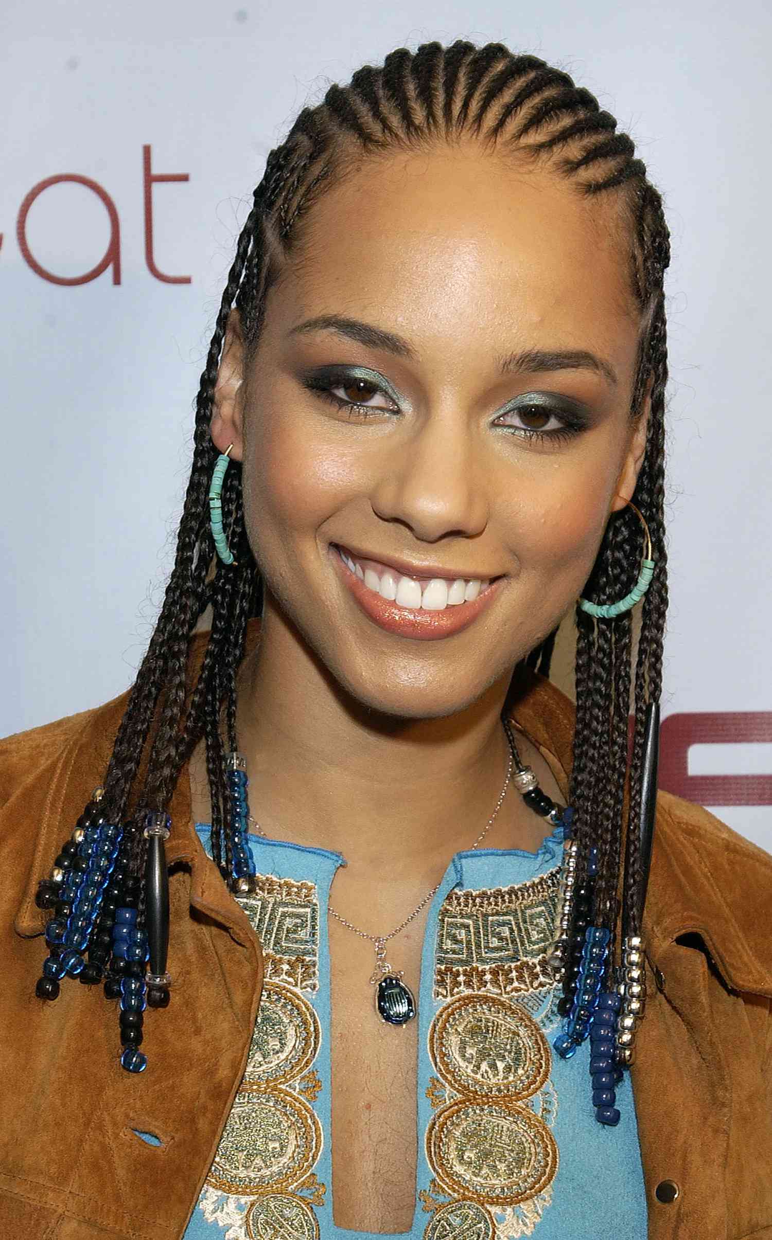 Visual Idea Visual Idea — Straight Back Braids