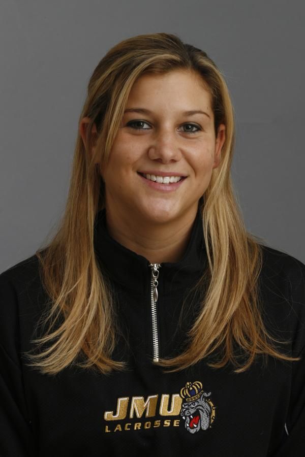 Collarbone Air-Dried Blonde with Layers Collarbone Air-Dried Blonde with Layers — Lacrosse Hairstyles