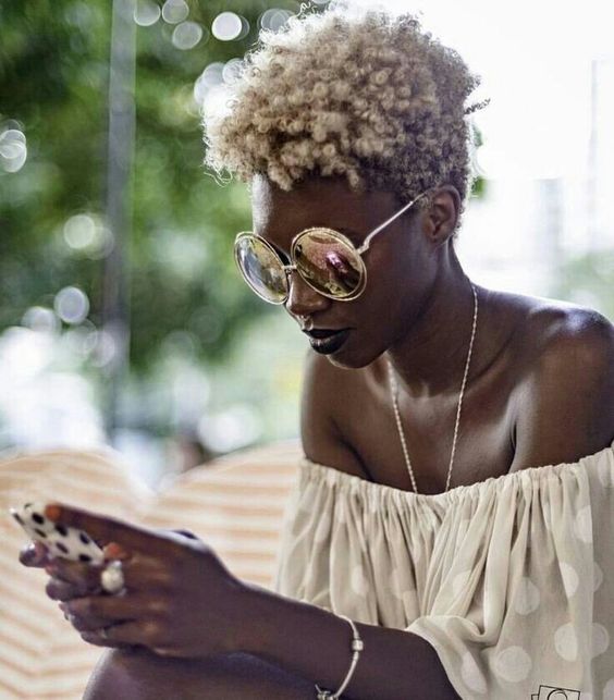 Coily Undercut With Blonde Highlights — Natural Hairstyles