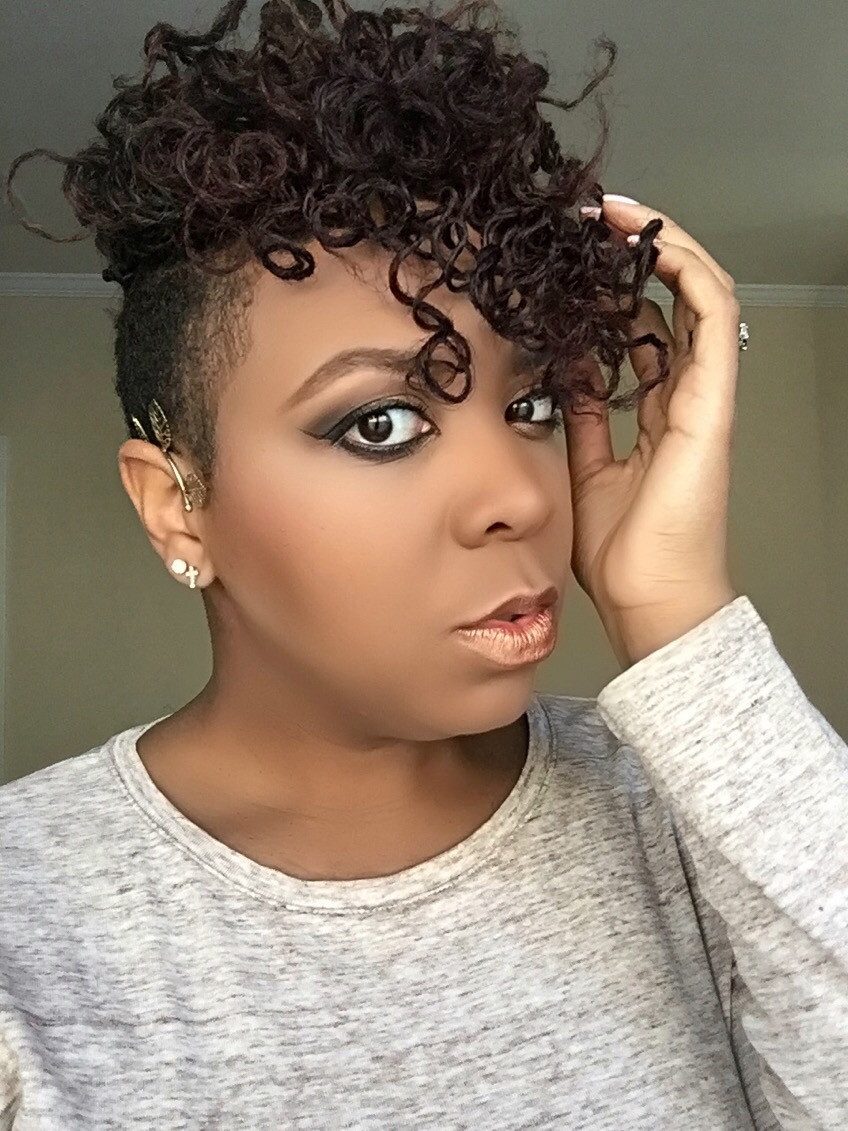 Tapered Ear Length Bantu Knot Out