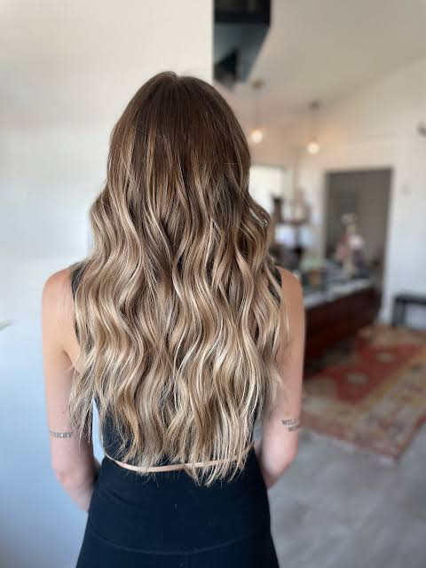 No Bangs Mid-Back Medium Blonde With Lighter Balayage No Bangs Mid-Back Medium Blonde With Lighter Balayage