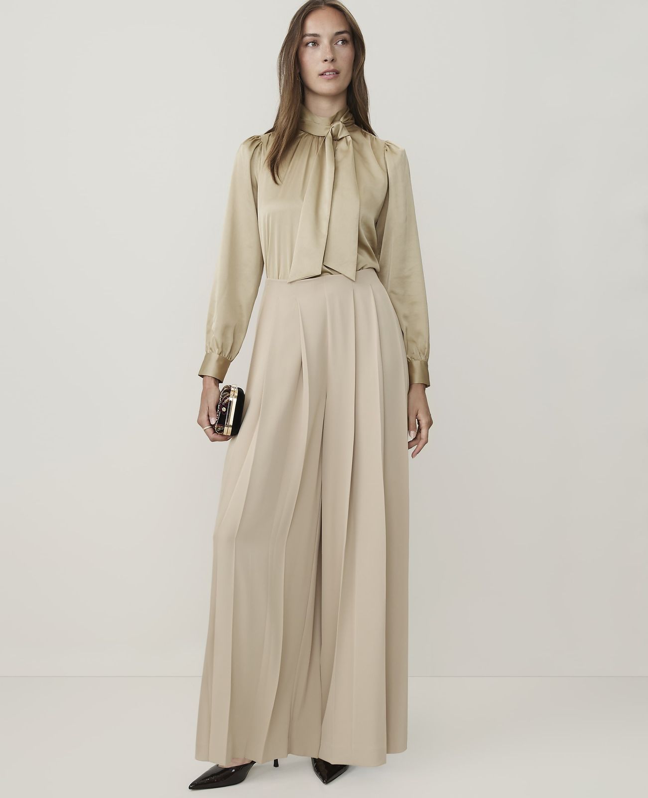 Satin Pussy-Bow Blouse with Pleated Palazzo Pants Satin Pussy-Bow Blouse with Pleated Palazzo Pants — Palazzo Pants Outfits