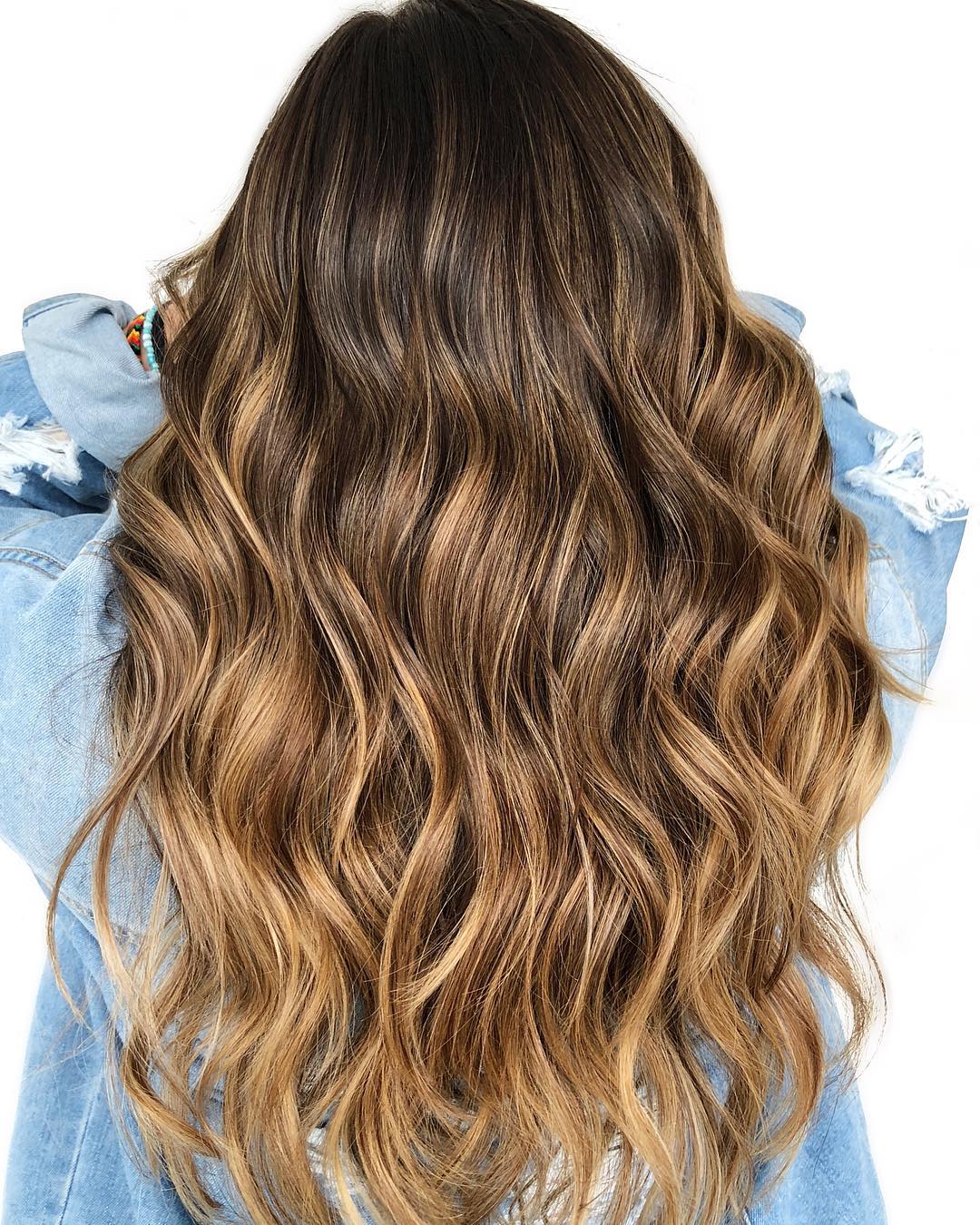 Loose Waves Visual Idea Loose Waves Visual Idea — Honey Balayage