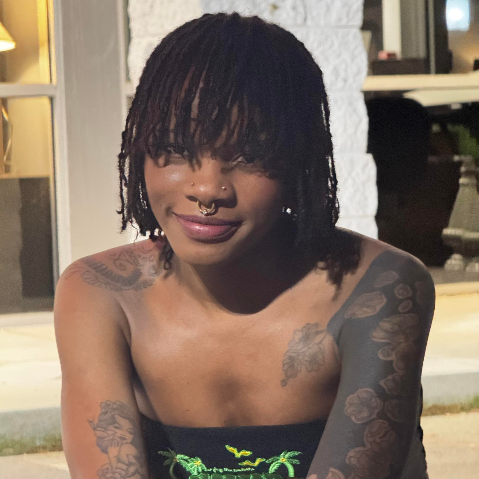 Chin Length Bob With Blunt Bangs Chin Length Bob With Blunt Bangs — Micro Locs Bob