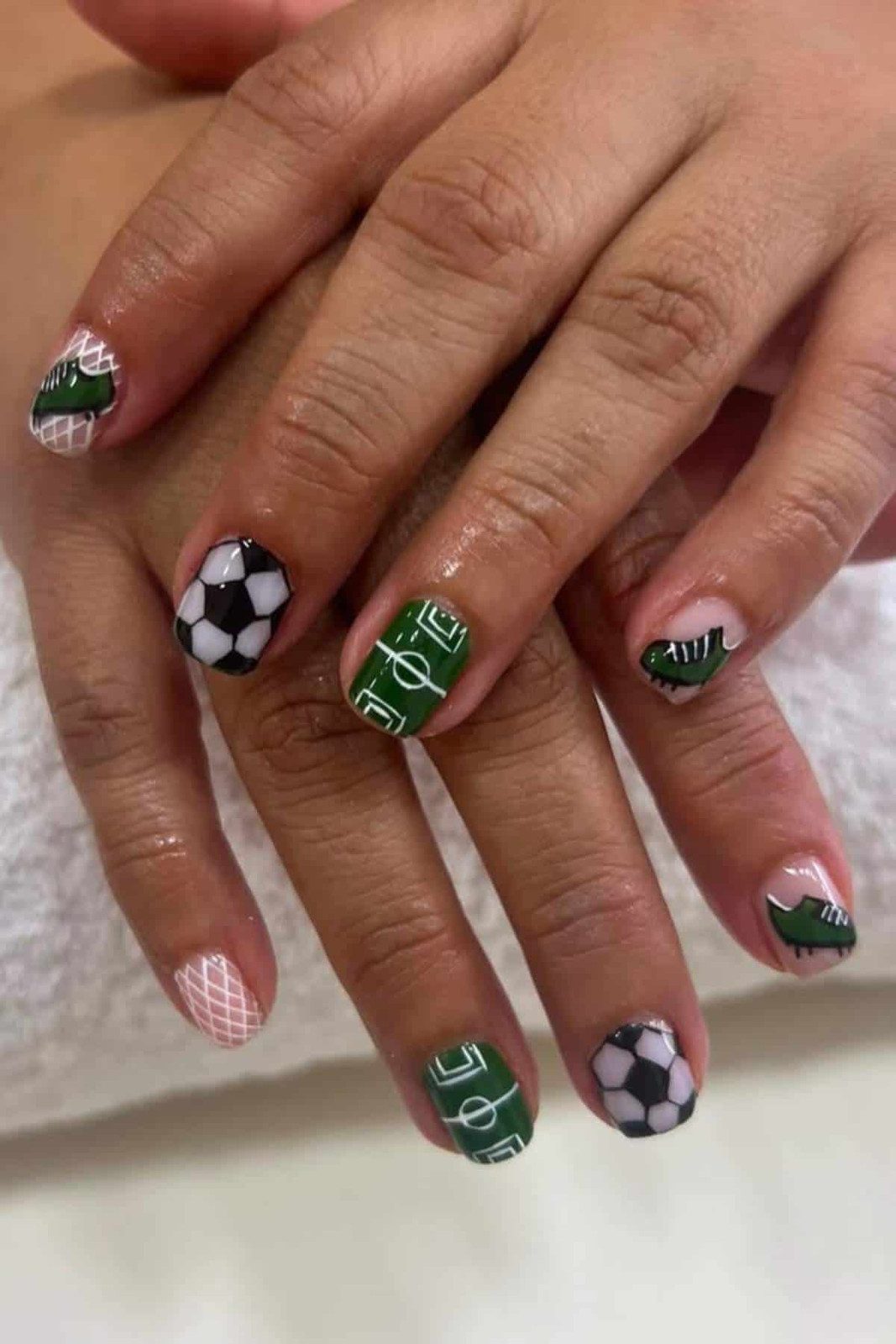 Mixed Matte & Glossy Soccer Field Nails Mixed Matte & Glossy Soccer Field Nails — Soccer Mom Nails