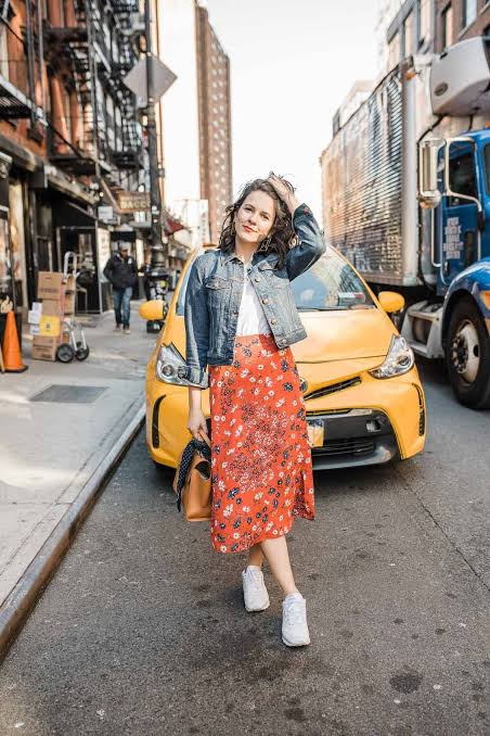 Red Floral Midi Skirt with Denim Jacket — Midi Skirt Outfits