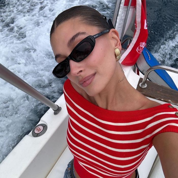 Chic Off-the-Shoulder Knit Top for a Boat Trip — Yacht Outfits