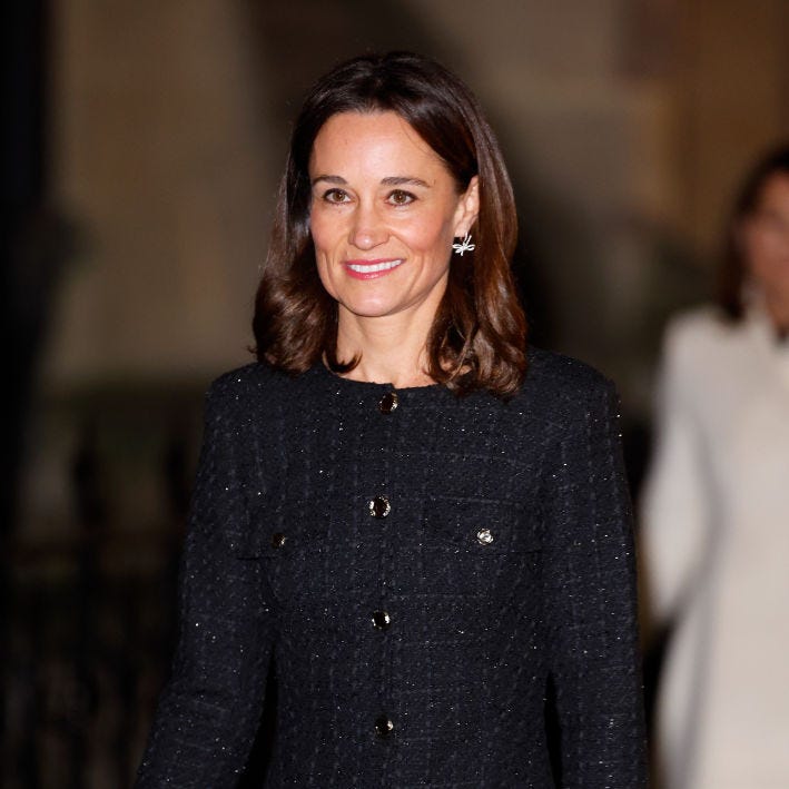 Blunt Chin Bob With Inward Curl — Old Money Hairstyles