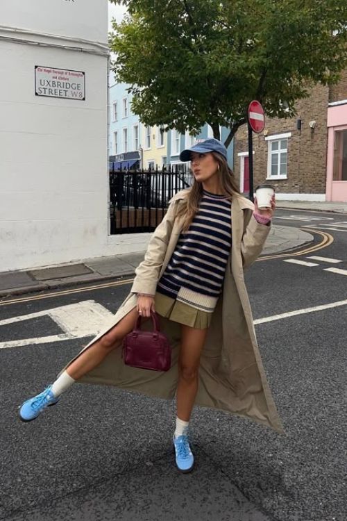 City Street Style: Light Blue Adidas Spezial with Mini Skirt and Trench Coat City Street Style: Light Blue Adidas Spezial with Mini Skirt and Trench Coat — Adidas Spezial Outfits