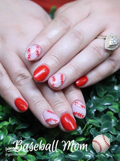 Baseball Mom Short Rounded Square Nails Baseball Mom Short Rounded Square Nails — Mom Nails