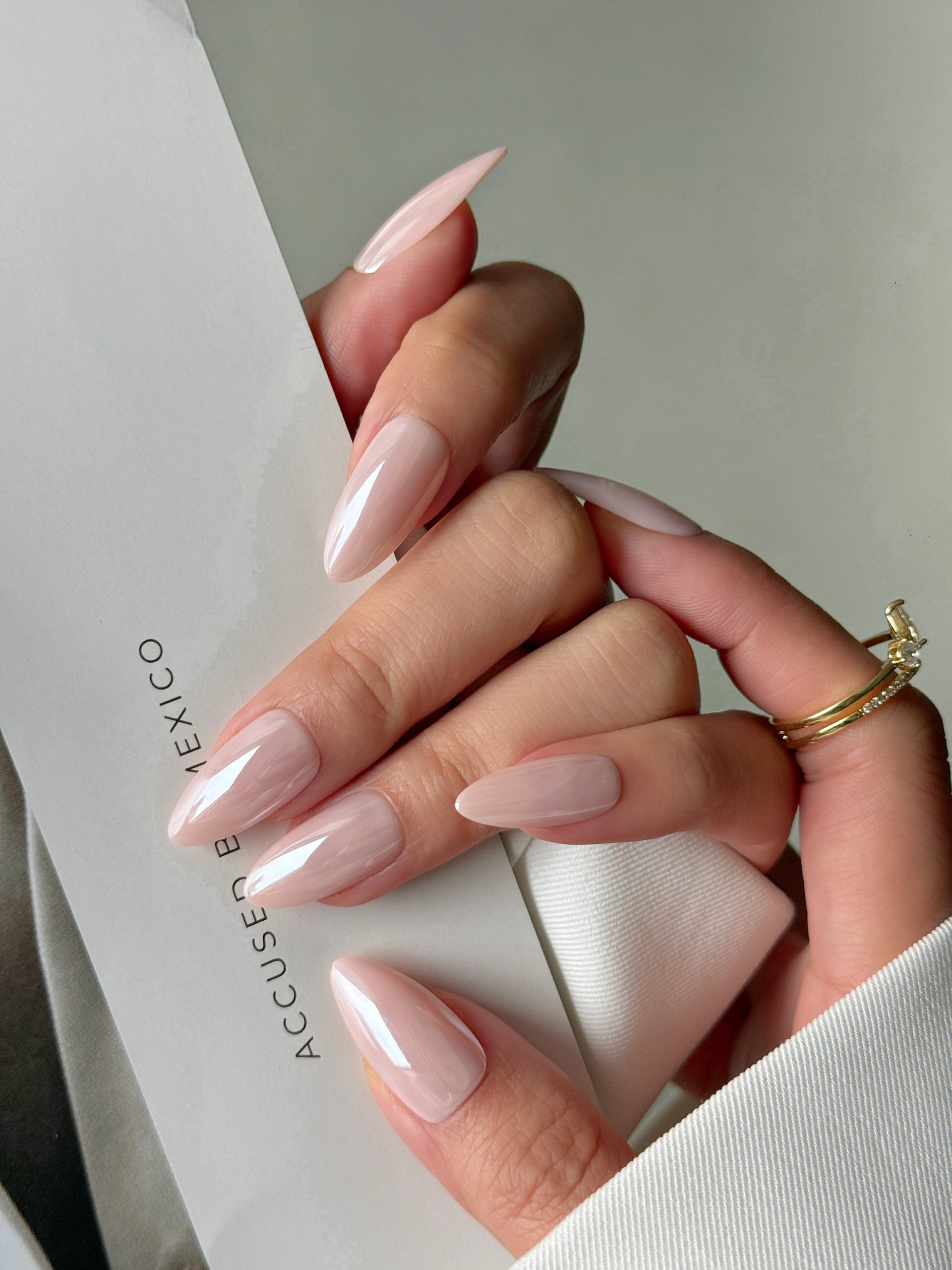 Long Stiletto Milky Pink Long Stiletto Milky Pink — Professional Nails