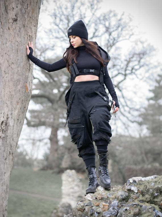 Harness Vest Over Turtleneck with Strapped Cargo Pants Harness Vest Over Turtleneck with Strapped Cargo Pants — Techwear Outfits