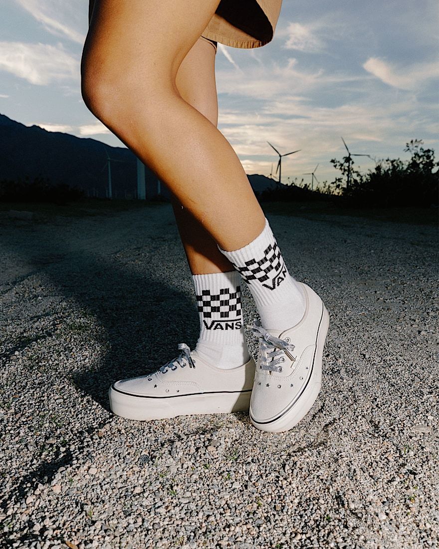 Platform Vans with Checkered Crew Socks Platform Vans with Checkered Crew Socks — Vans Outfits