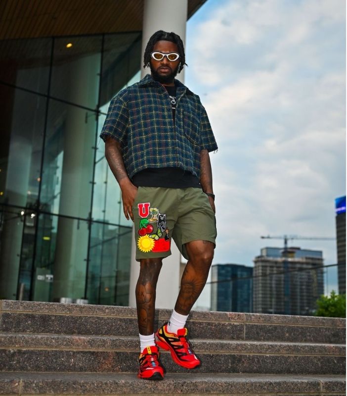 Cropped Plaid Shirt with Graphic Shorts Cropped Plaid Shirt with Graphic Shorts — Mens Streetwear Outfits