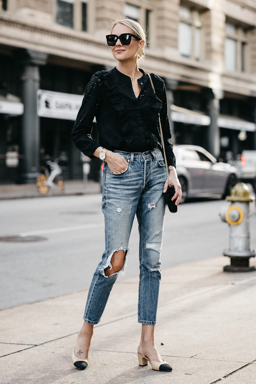 Ripped Jeans with a Ruffled Blouse for Daytime Polish Ripped Jeans with a Ruffled Blouse for Daytime Polish — Ripped Jeans Outfits