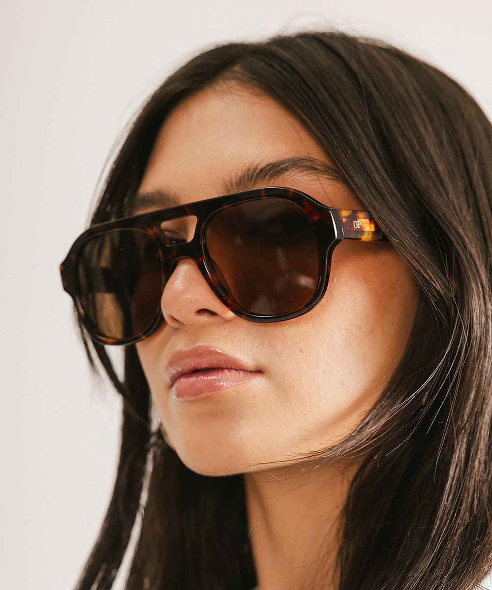 Classic Tortoiseshell and Brown Lenses — Aviator Sunglasses Women