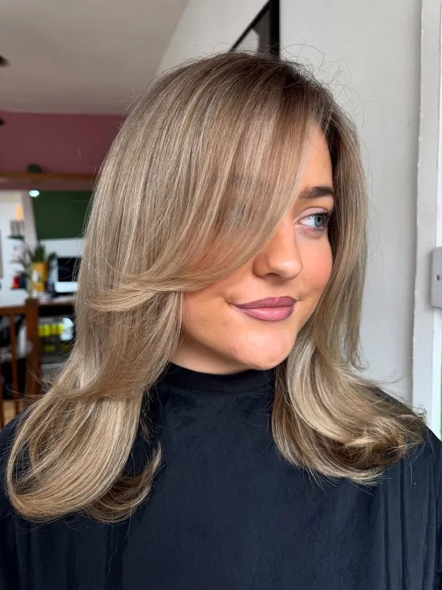 Honey Blonde Collarbone Voluminous Waves — Blowout Hairstyles