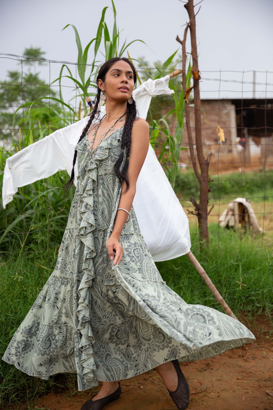 Boho Rhapsody: Paisley Print Maxi Dress Boho Rhapsody: Paisley Print Maxi Dress — Australia Outfits