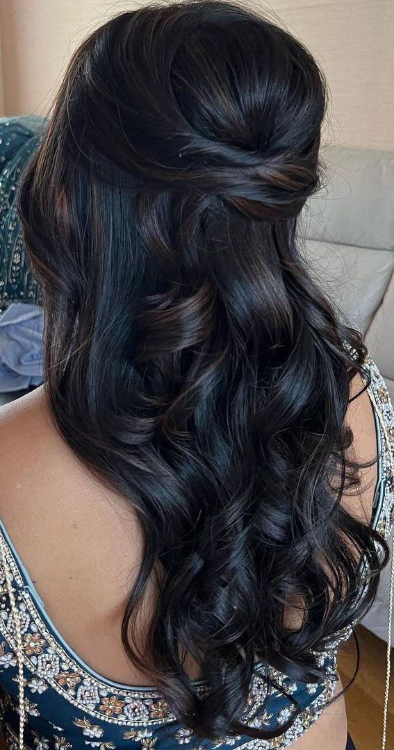 Front View Slightly To The Side Visual Idea — Half Up Half Down Natural Hair