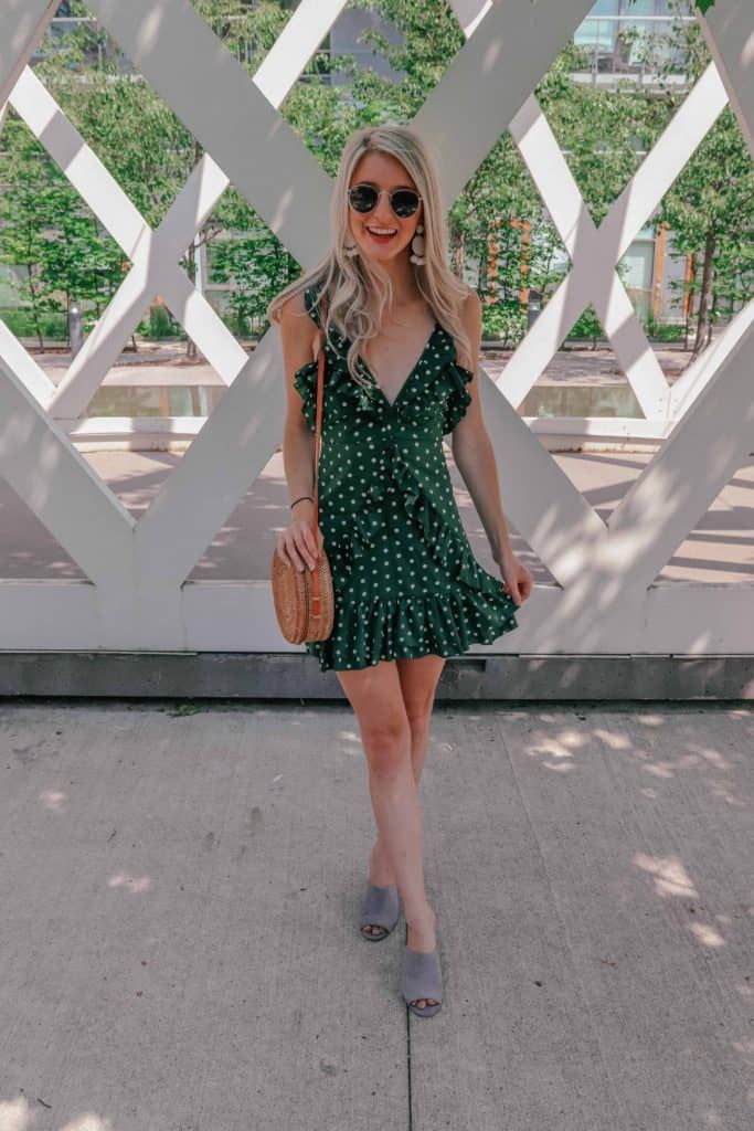 Ruffled Mini Dress with Straw Bag for Casual Style Ruffled Mini Dress with Straw Bag for Casual Style — Polka Dot Dresses