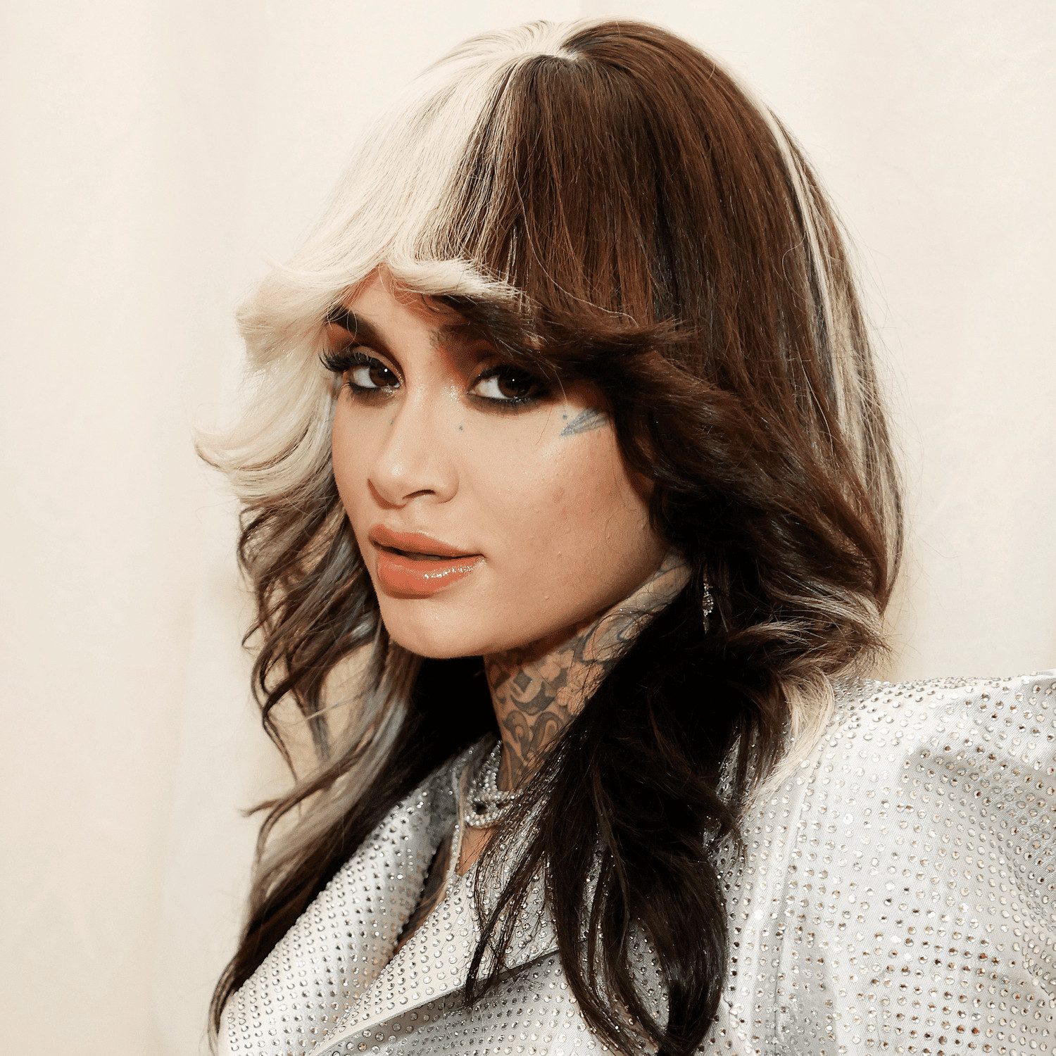 Layered Shag With Blonde and Brown Sections — Two Tone Hair