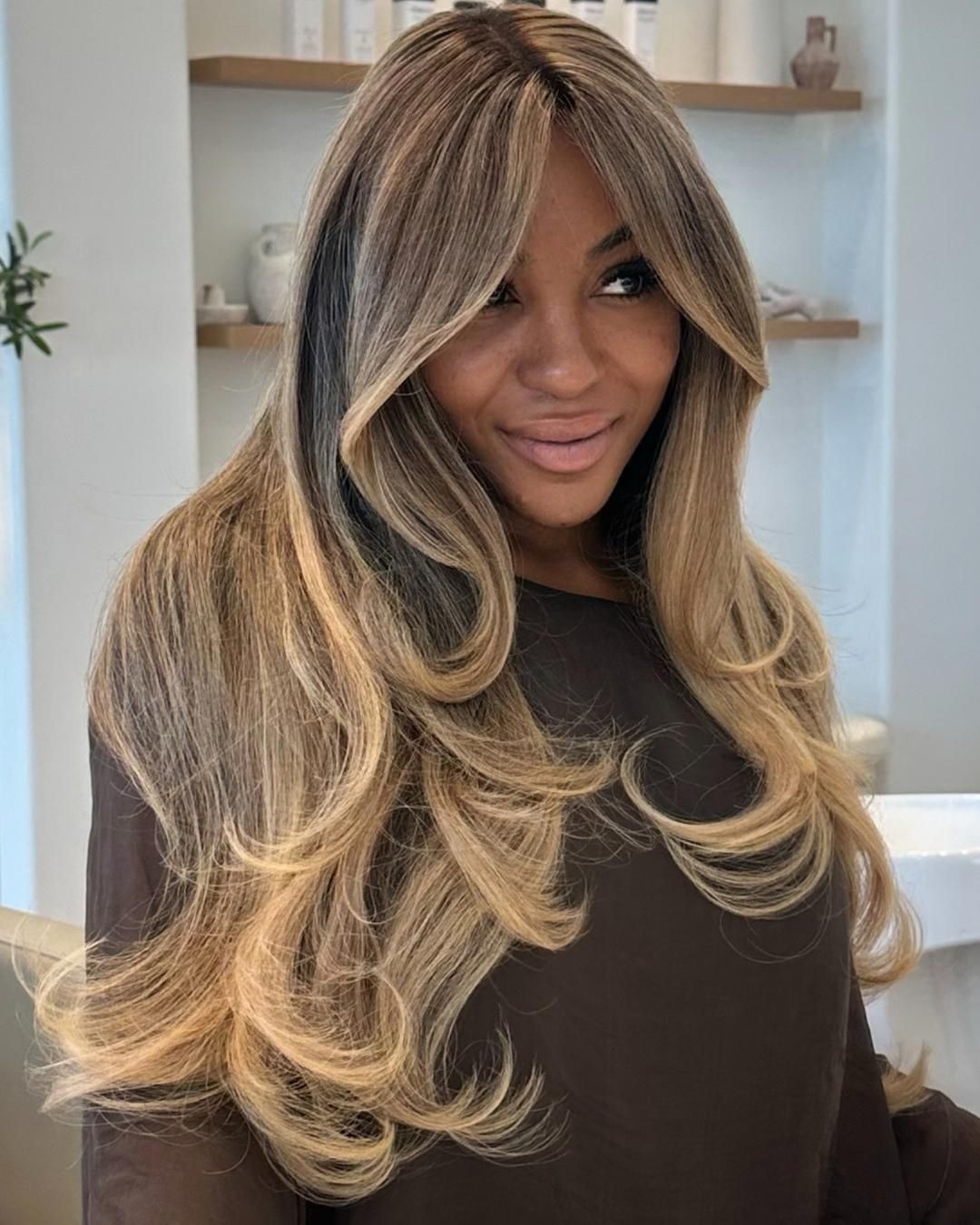 Mid-Back Visual Idea Mid-Back Visual Idea — Honey Blonde on Black Women