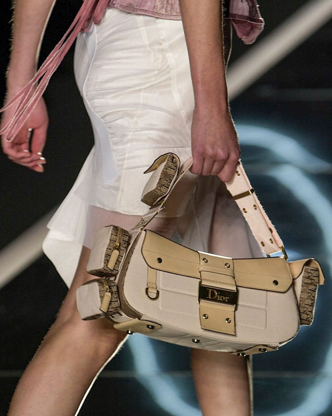 Runway Ready with a Multi-Compartment Dior Bag Runway Ready with a Multi-Compartment Dior Bag — Dior Bag Outfits